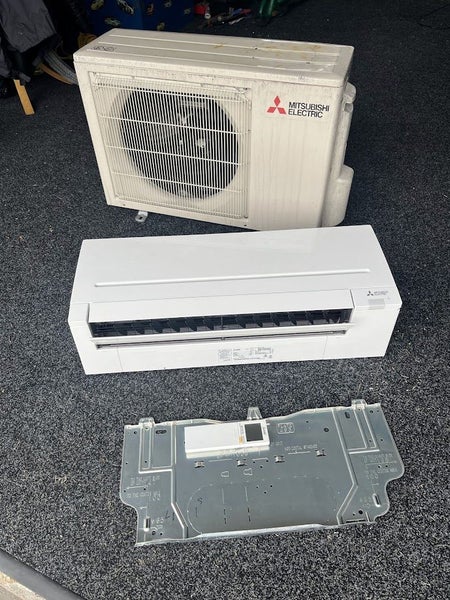 Heatpump - Mitsubishi 3.2kW Carousel 1