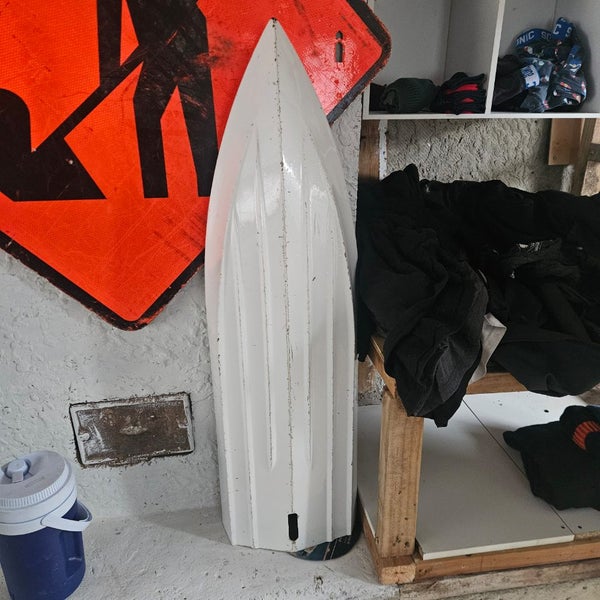 Rc fibreglass deep V boat hull Carousel 1