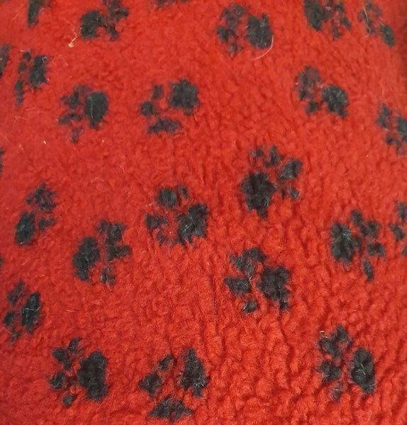 DOG OR CAT BED / CUSHION MATERIAL RED PAWS 1.6M WIDE X 1 METRE Carousel 1