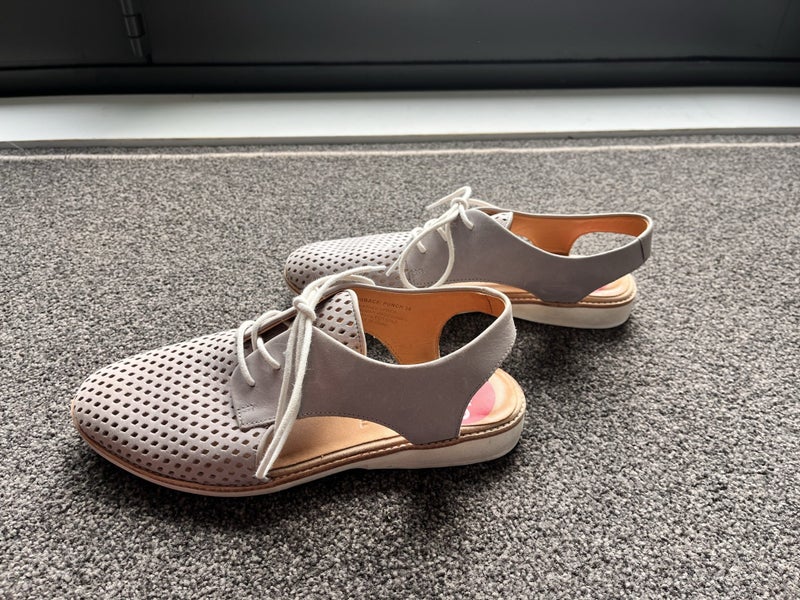 Rollie sling back shoe Carousel 1