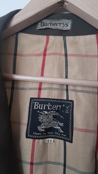 Genuine Burberry's Trench Coat Carousel 3