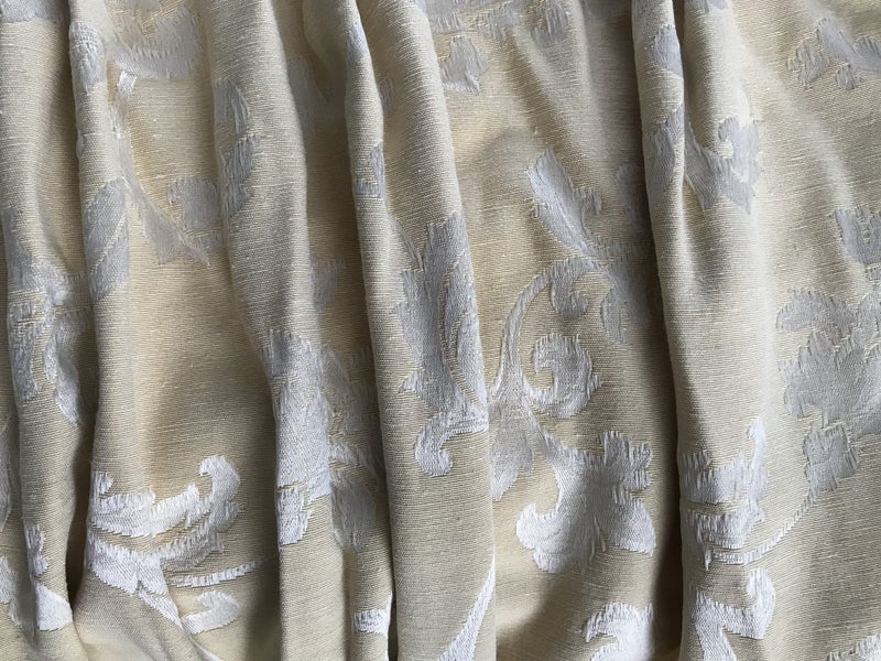 Curtains Carousel 2