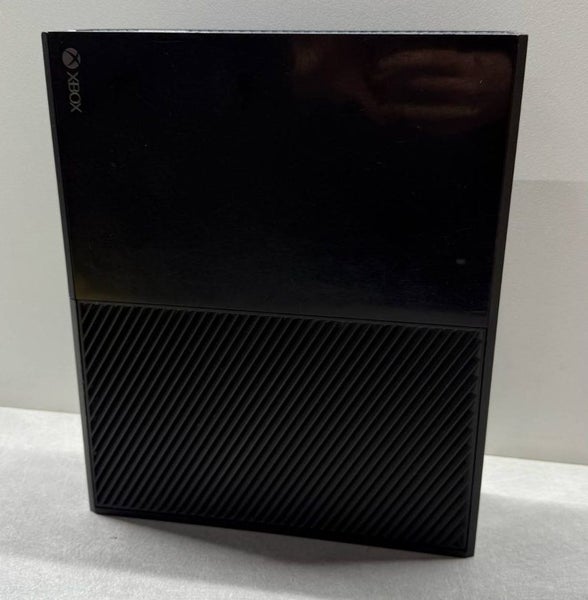 Xbox One Console-500gb ** FAULTY** Carousel 1