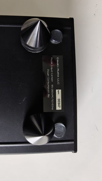 Cavali Audio Liquid Carbon Headphone amp Carousel 6