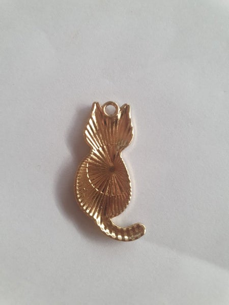 Cat Charm 30x15x2mm (blk whte) Carousel 2