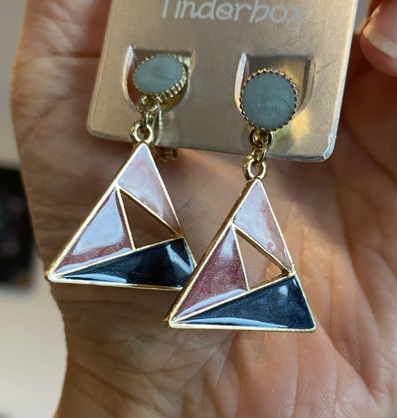 3 pairs of earrings (unwanted gift) Carousel 2