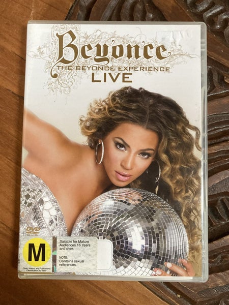 BEYONCE - THE BEYONCE EXPERIENCE LIVE Carousel 1