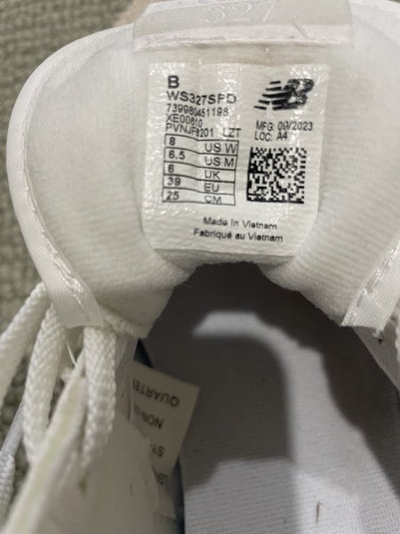 New Balance 327 Carousel 4