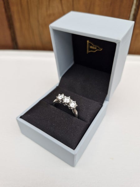 WALKER & HALL, DIAMOND ENGAGEMENT RING62941444612867114