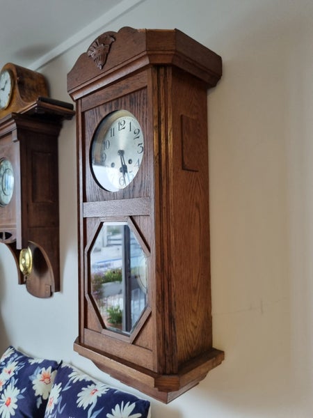 1920s solid Oak German Wall clock Carousel 1