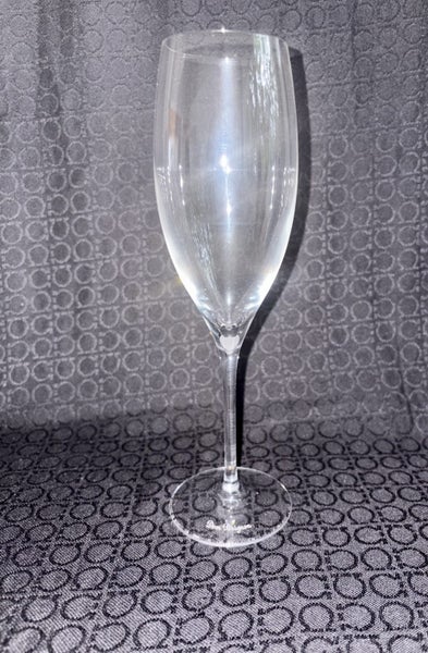 Dom Pérignon Crystal Champagne Flutes - Acid Etched logo. Set x4 Carousel 4