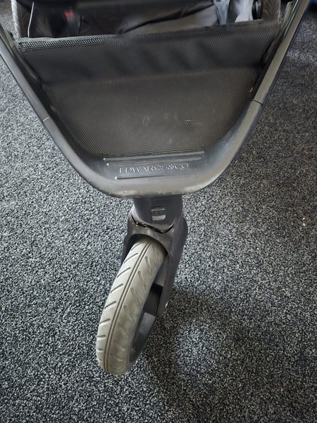 Edwards and Co MX stroller Carousel 6