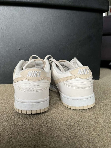 Mens Nike Dunk Low sneakers US9 Carousel 2