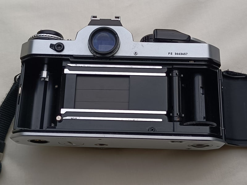 Nikon FE Camera Carousel 7