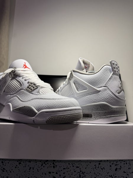 Nike Air Jordan 4 Retro - Oreo Carousel 2