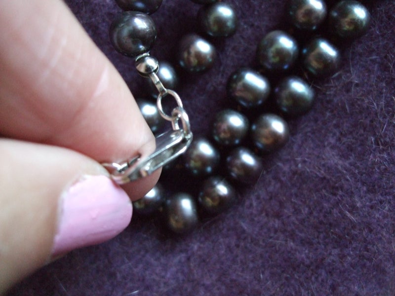 Black Fresh Water Pearl Necklace with Silver 925 Stamped Clasp Carousel 4
