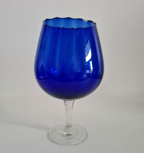 Retro Cobalt Blue Art Glass Brandy Balloon Vase Carousel 1