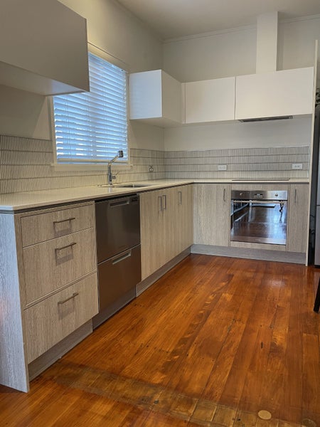 Kitchen cabinets ***$1 Reserve*** Carousel 1