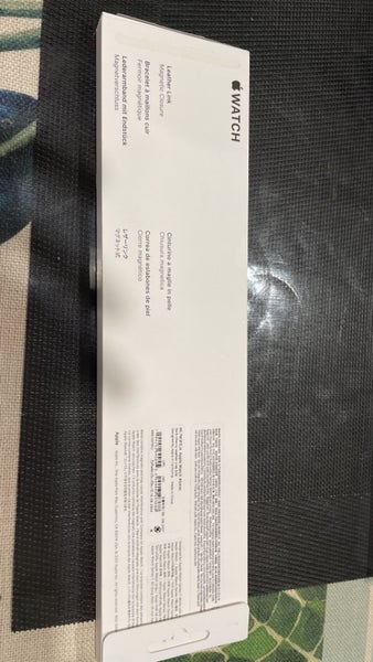 Apple Watch Series 7 (45mm, Aluminum Case) Carousel 12