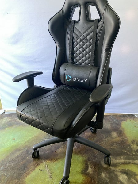 Gaming desk and chair Carousel 2