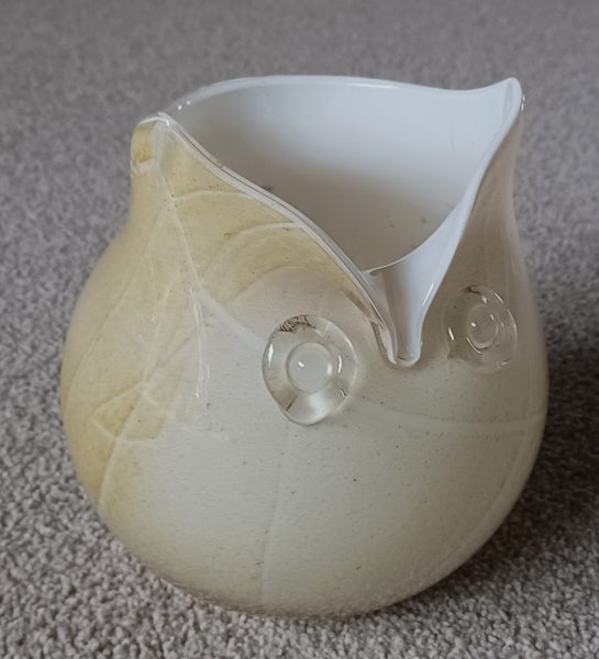 Art Glass Owl Vase Carousel 11
