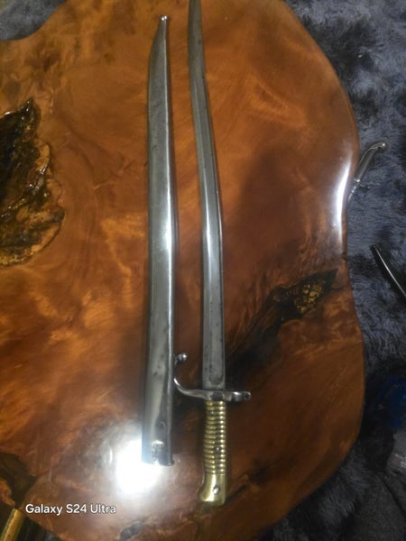 French 1866 bayonet Carousel 2