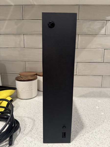 Xbox Series S 1TB Carousel 2