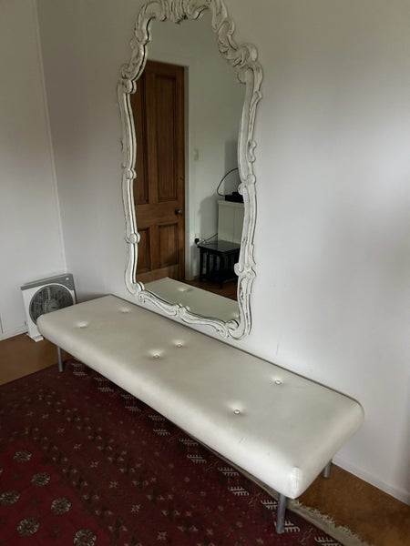Ottoman Bench Carousel 4