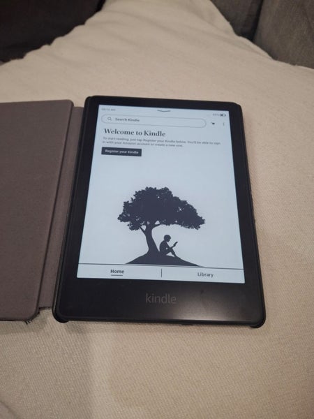 Amazon Kindle M2L3EK 11gen 16GB Carousel 1