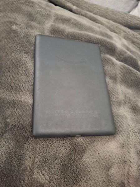 Amazon Kindle M2L3EK 11gen 16GB Carousel 3