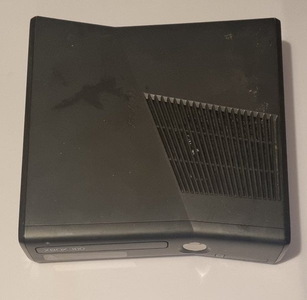 Xbox 360 console (Parts only) Carousel 1