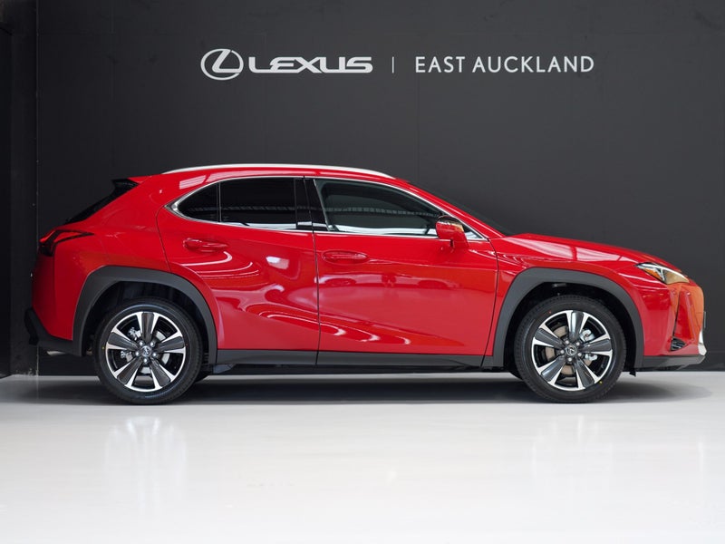 2025 Lexus UX 300h 300H Limited 2.0Ph62863265618947113