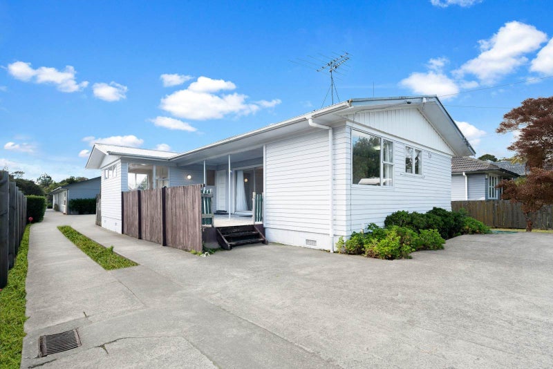 Image 1 of 20