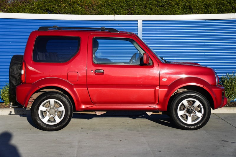 2015 Suzuki Jimny Sierra 1.3 3dr 4WD A63613196877058112