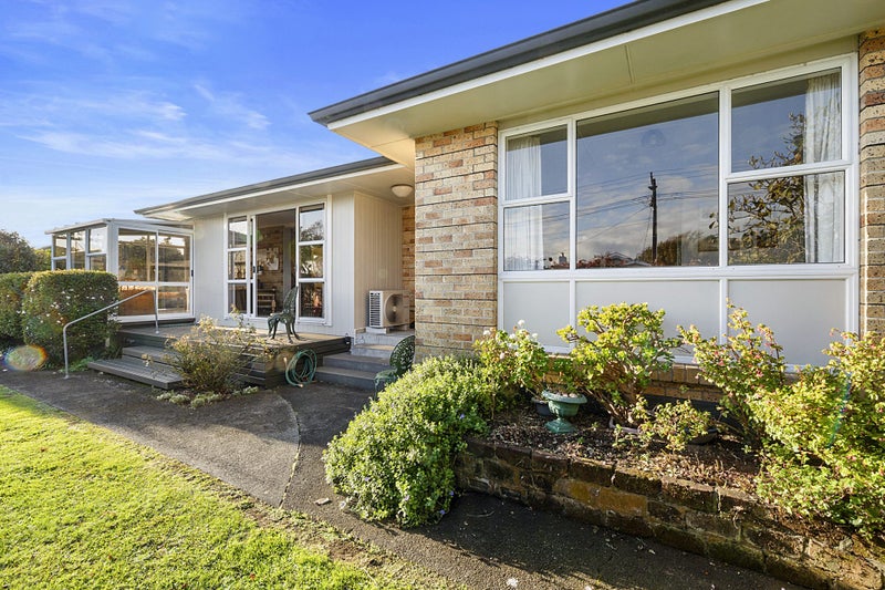 Image 1 of 25