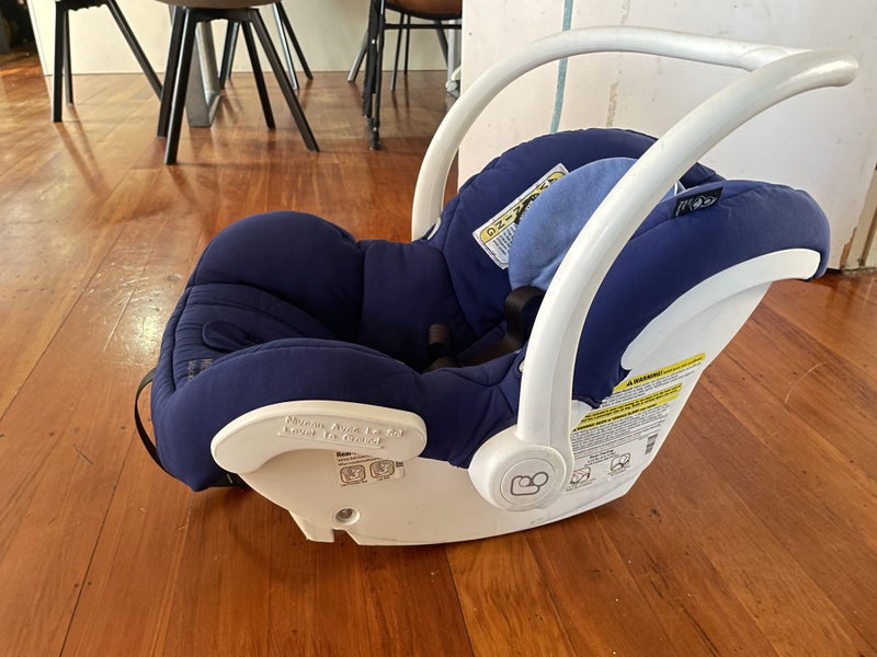 Maxi-Cosi Mico Luxe Infant Car Seat & Base Carousel 1
