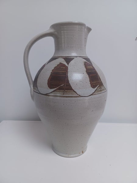 *** Very Large Wayne Porteous Flagon *** Carousel 1