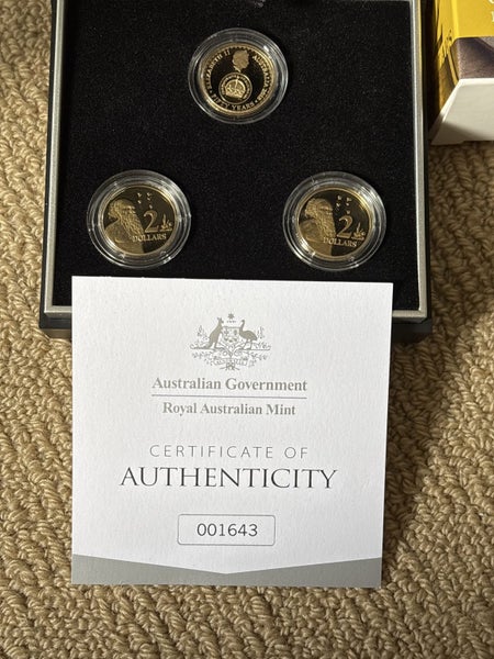Two dollar coin 30Th Anniversary Carousel 3
