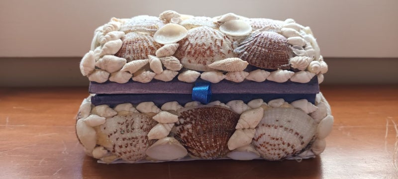 Handmade Shell Jewellery Box Carousel 2