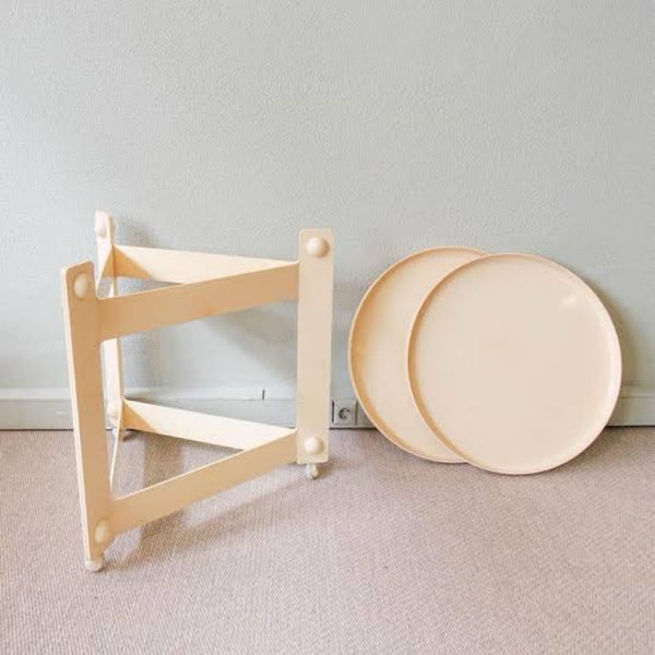 Luigi Massoni for Guzzini Italy space age side table or drinks trolly Carousel 3