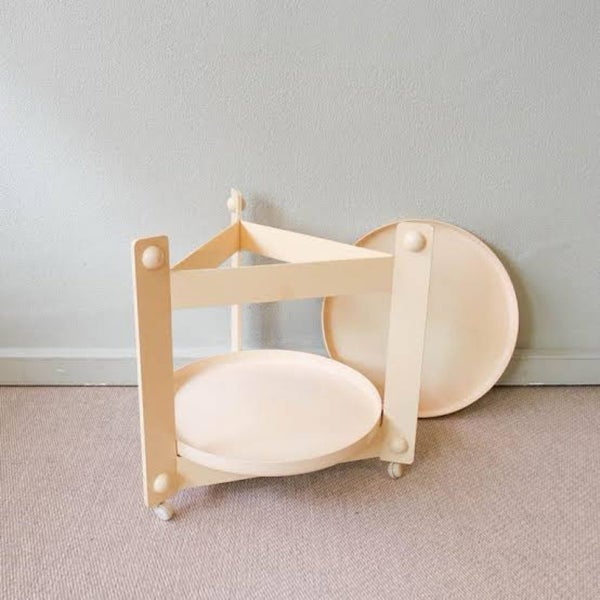 Luigi Massoni for Guzzini Italy space age side table or drinks trolly Carousel 2