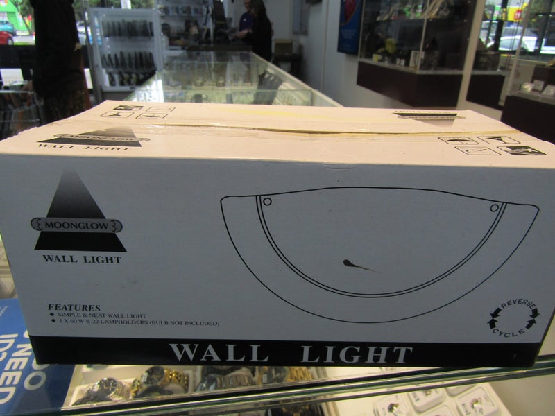 WALL LIGHT MOONGLOW WALL LIGHT WHITE B16133105-1 Carousel 2