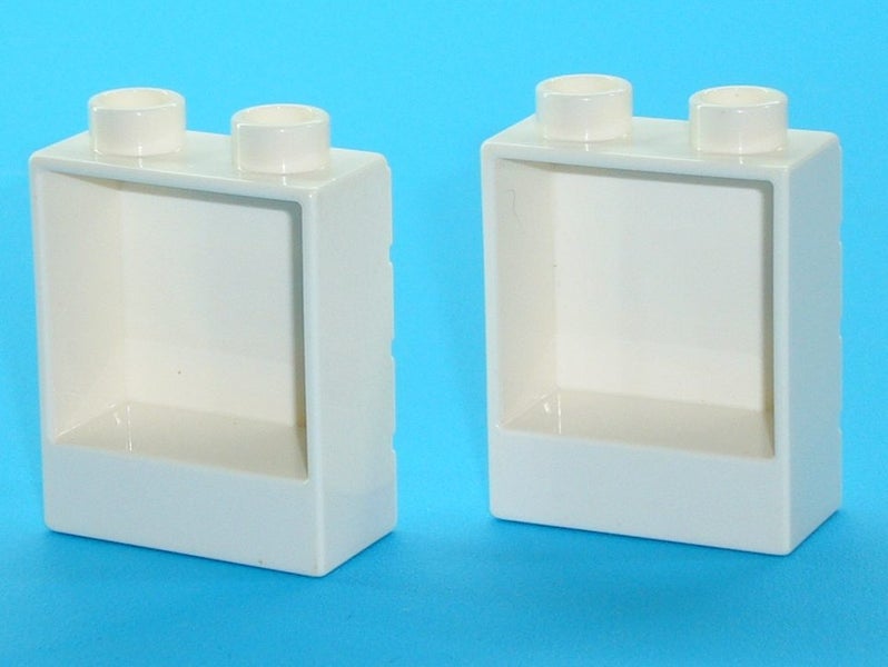 ®™DUPLO - 2 x Brick 1 x 2 x 2 with Masonry Profile - White ~Retired Feb 2024~ Carousel 3