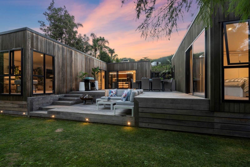 Transportable Luxury Modular Home Carousel 2