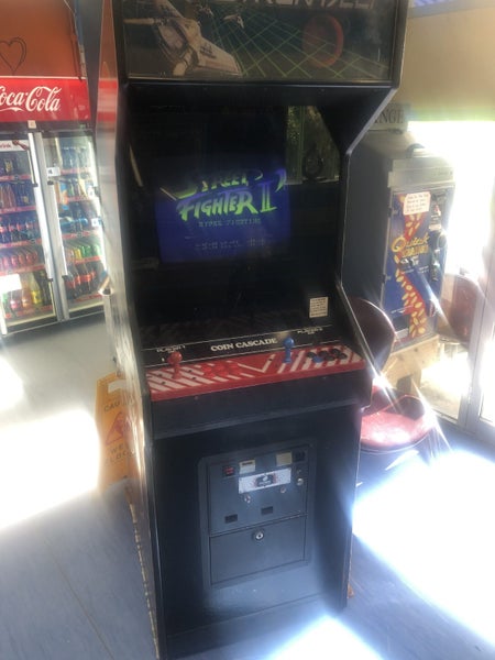 arcade streetfighter Carousel 1