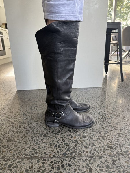 Mi Piaci Riding Boots Carousel 2