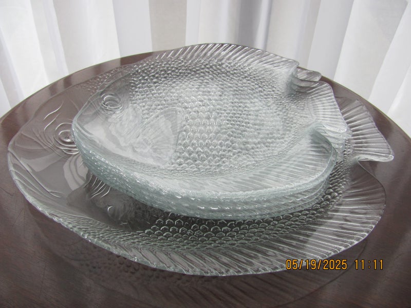 Glass Fish service set. Carousel 2