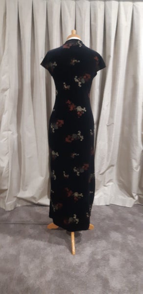 Gorgeous Dress Carousel 2