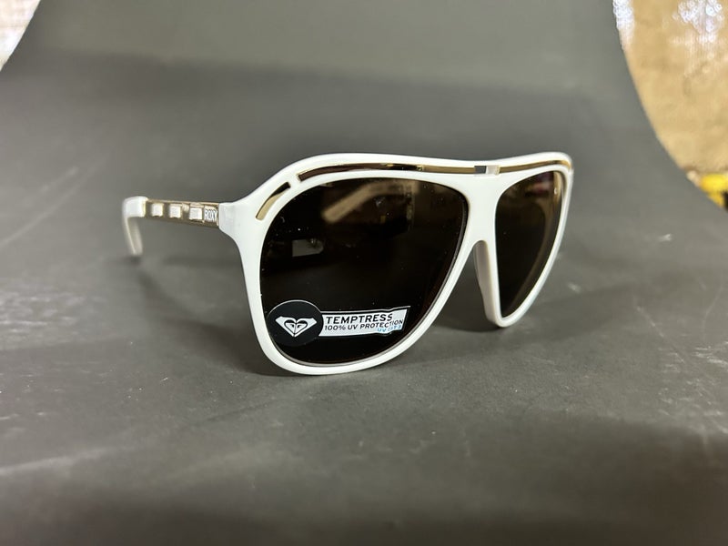 ROXY TEMPTRESS - Bulk Lot Sunglasses NOS 60-pairs Carousel 1