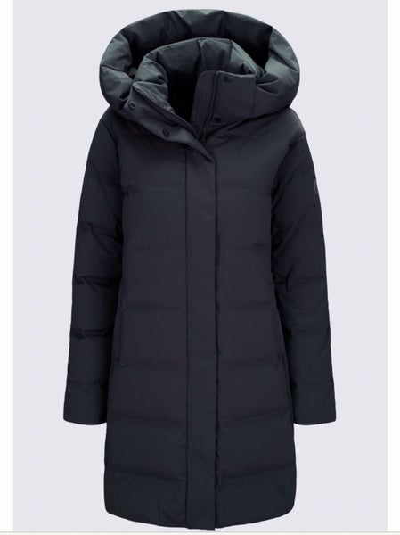 Macpac Women’s Narvi Down Coat Carousel 1